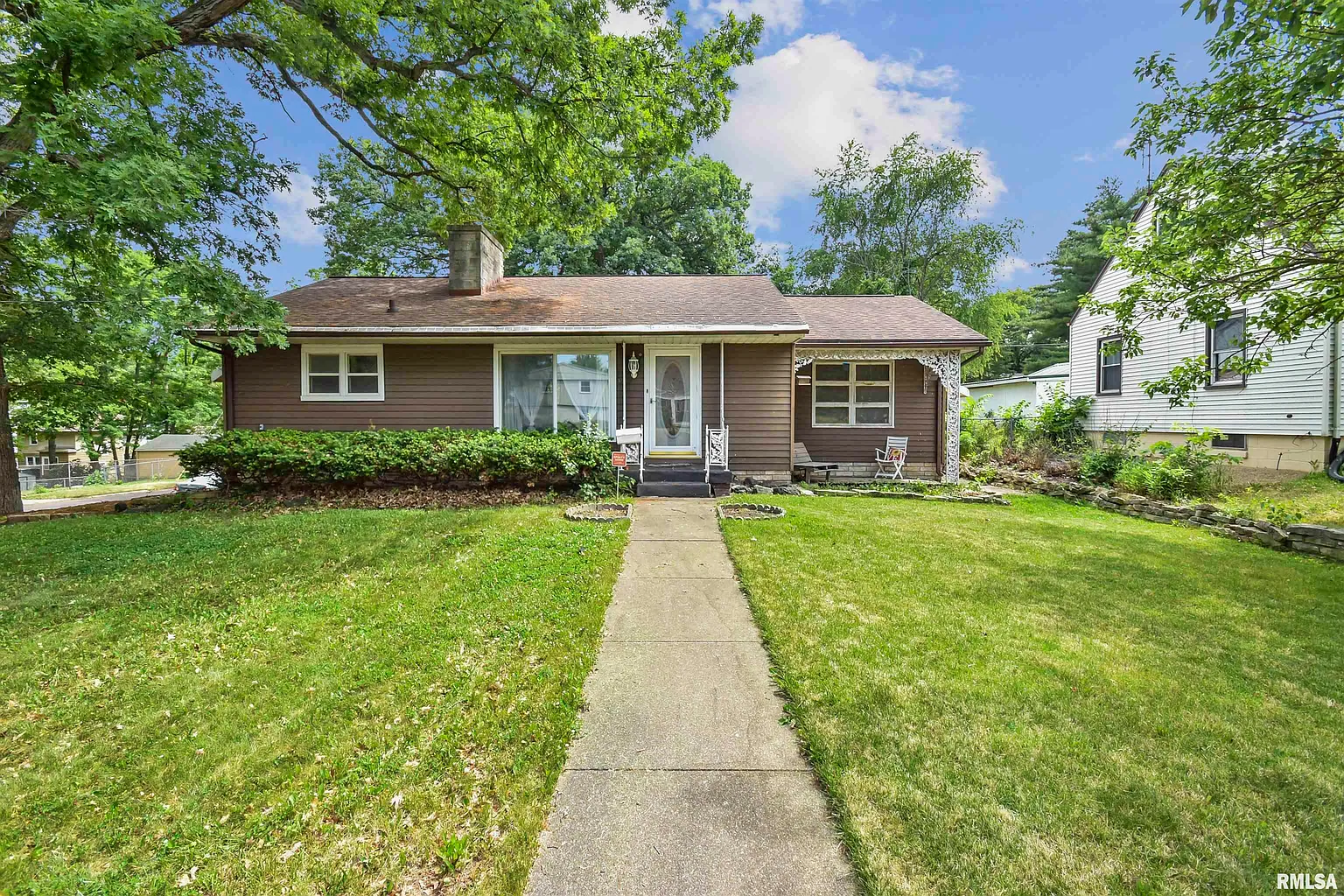 1100 W Groveland Ave photo 1