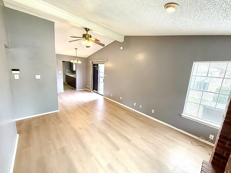 5310 Gawain Dr — Photo 3