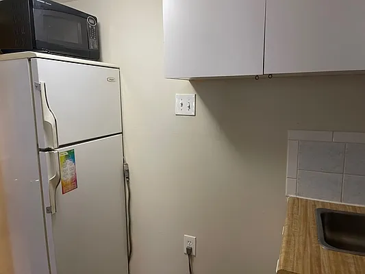 Rented by 18 REALTY | media 1