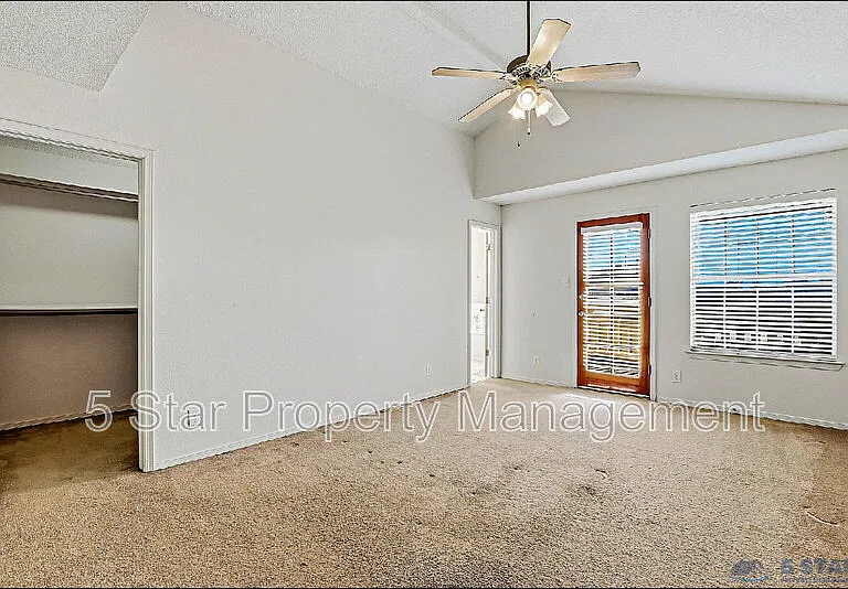 3140 Tierra Agave Dr — Photo 23