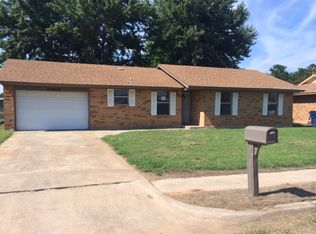 20415 Crooked Oak Dr, Harrah, OK 73045