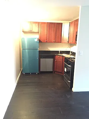 Rented by Lang Realty LLC | media 2