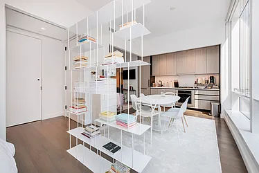 Rented by R New York