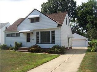 29711 Phillips Ave, Wickliffe, OH 44092