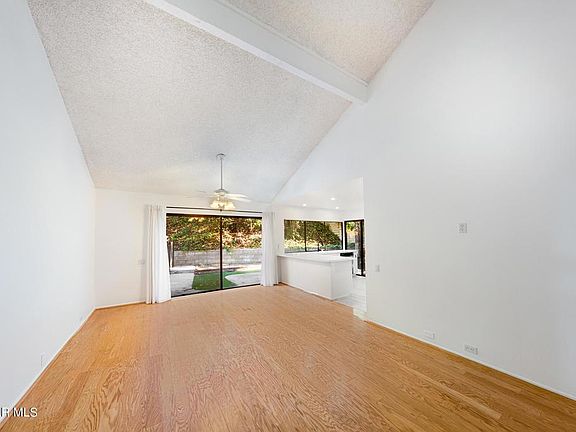 3rd image of 2946 E Sierra Dr