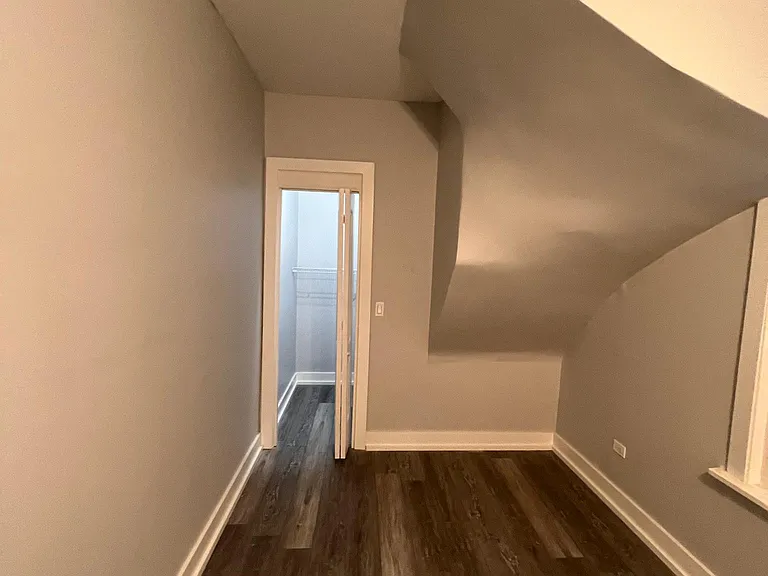 2846 N Drake Ave #1 — Photo 13