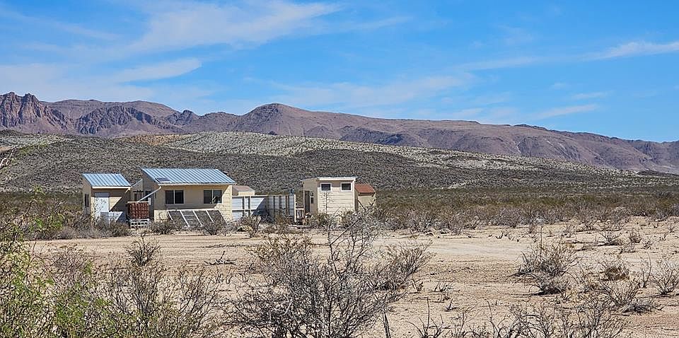 1st image of 3002 E Este Rd