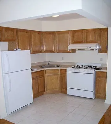Rented by Otto Nielsen Realty | media 5