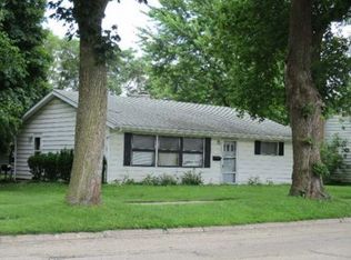 511 N Main St, Rochelle, IL 61068