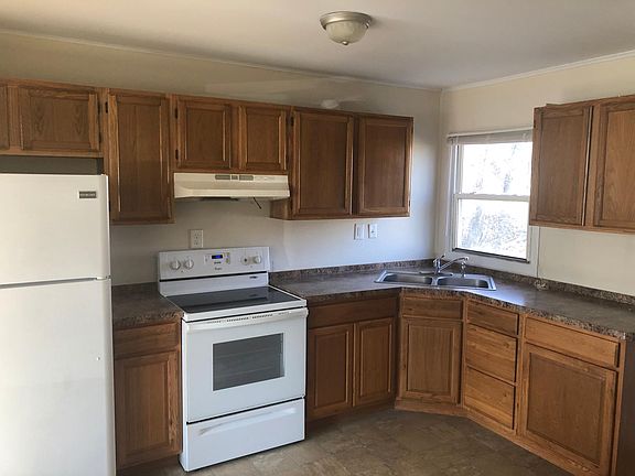 2nd image of 468 Florence Ave
