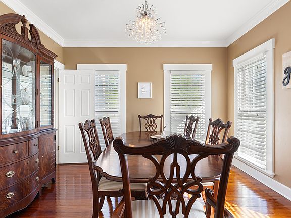 4th image of 6023 Pickwick Rd