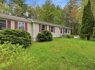 34 West Rd, Londonderry, NH 03053