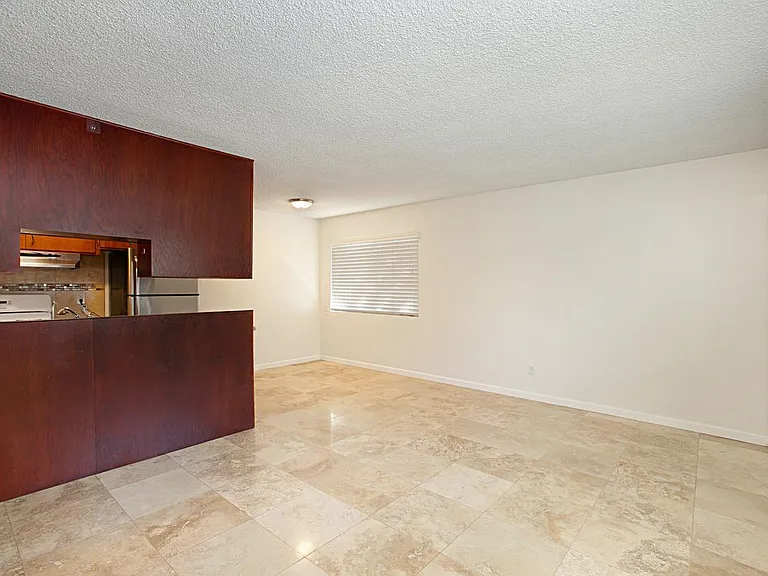 4140 Utah St — Photo 13