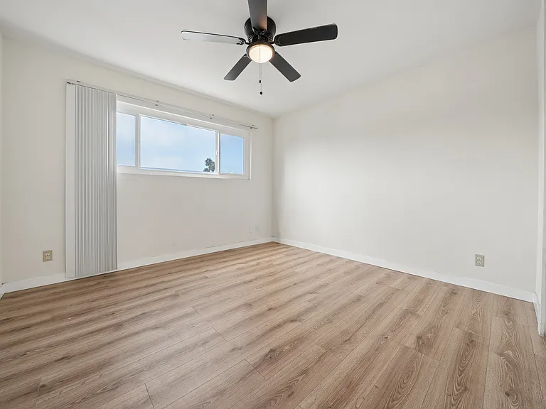 16900 Parthenia St #20 — Photo 16