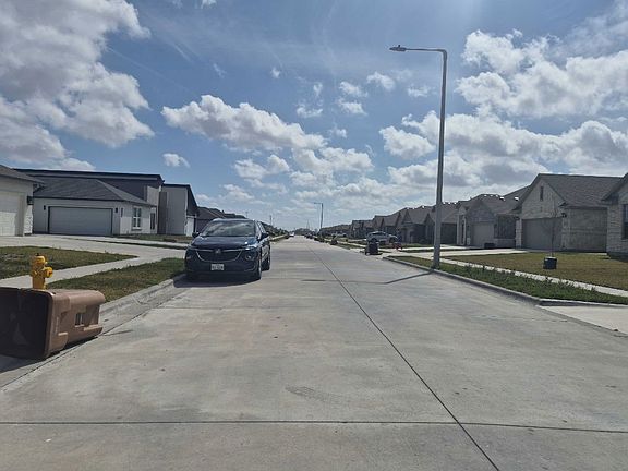 4th image of 2673 Lannister Ln