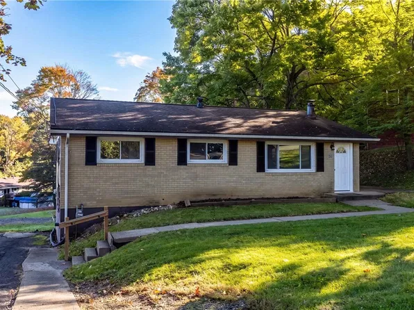 180 Highland Dr, Beaver Falls, PA 15010
