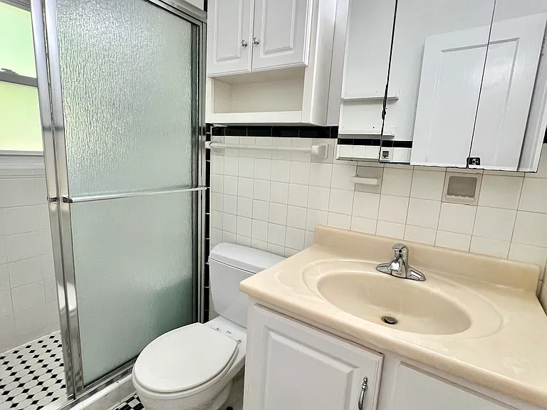 1308 Whilden Pl #B — Photo 14