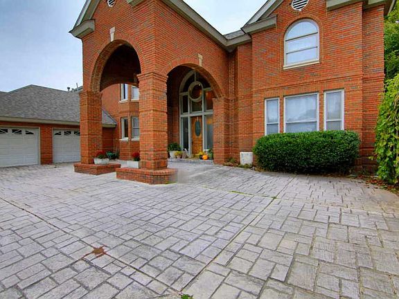 2nd image of 7676 Willow Vista Ct