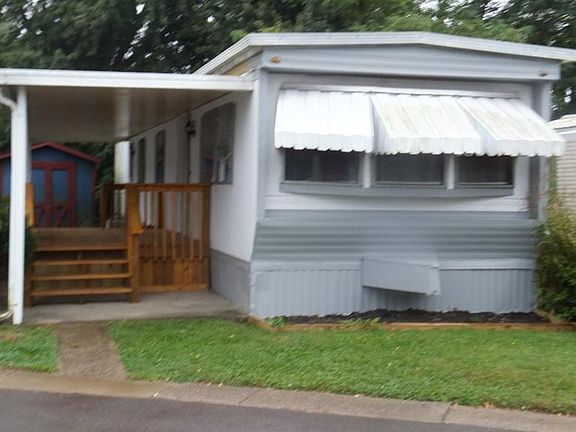 2nd image of 104 Airstream Dr