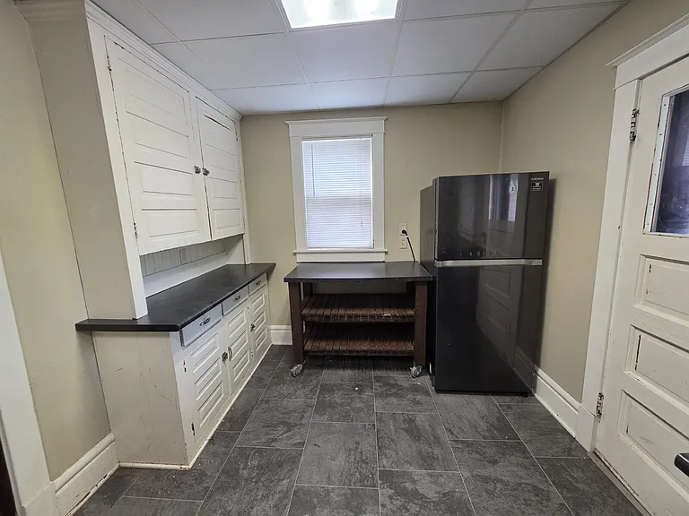 446 Lake St — Photo 29