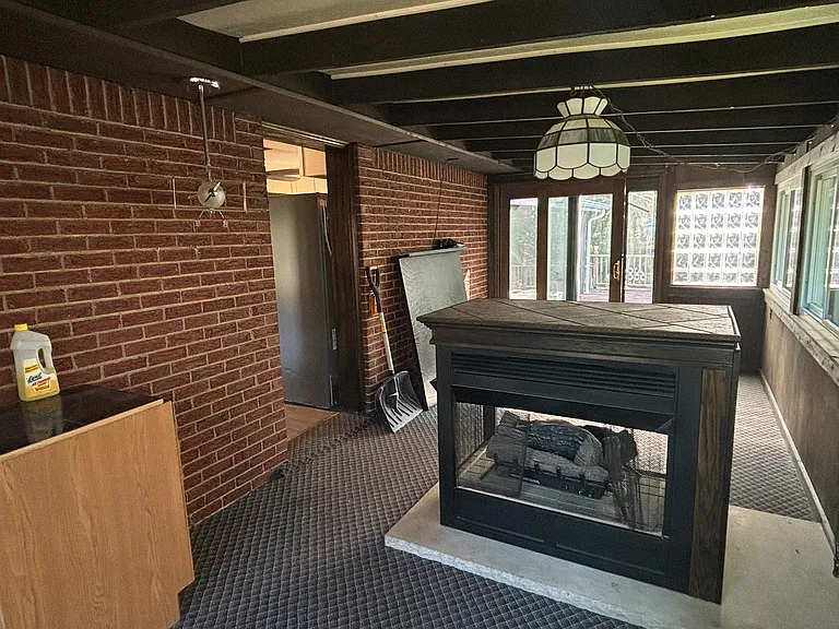 96 Moger Dr — Photo 12