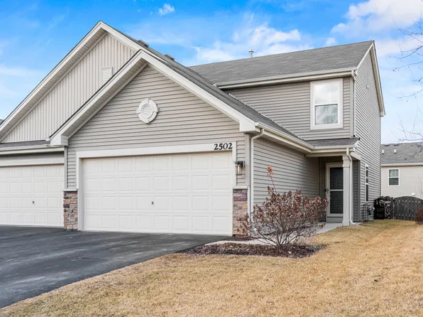 2502 Hearthstone Dr, Hampshire, IL 60140