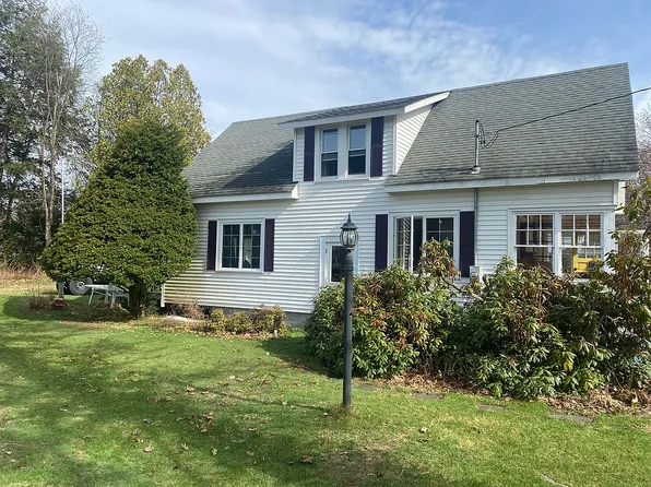 61 Sheffield St, Pittsfield, MA 01201