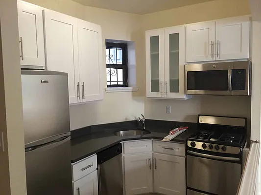 Rented by Francine Realty | media 20