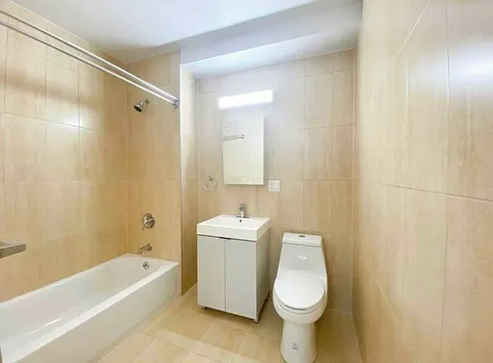 Rented by Brooklyn Blocks Real Estate | media 30