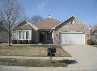 11546 Applewood Cir, Carmel, IN 46032