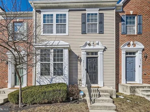 9416 Paragon Ct, Owings Mills, MD 21117
