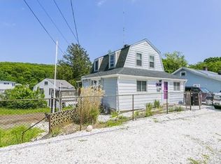 137 Pilgrim Rd, Weymouth, MA 02191