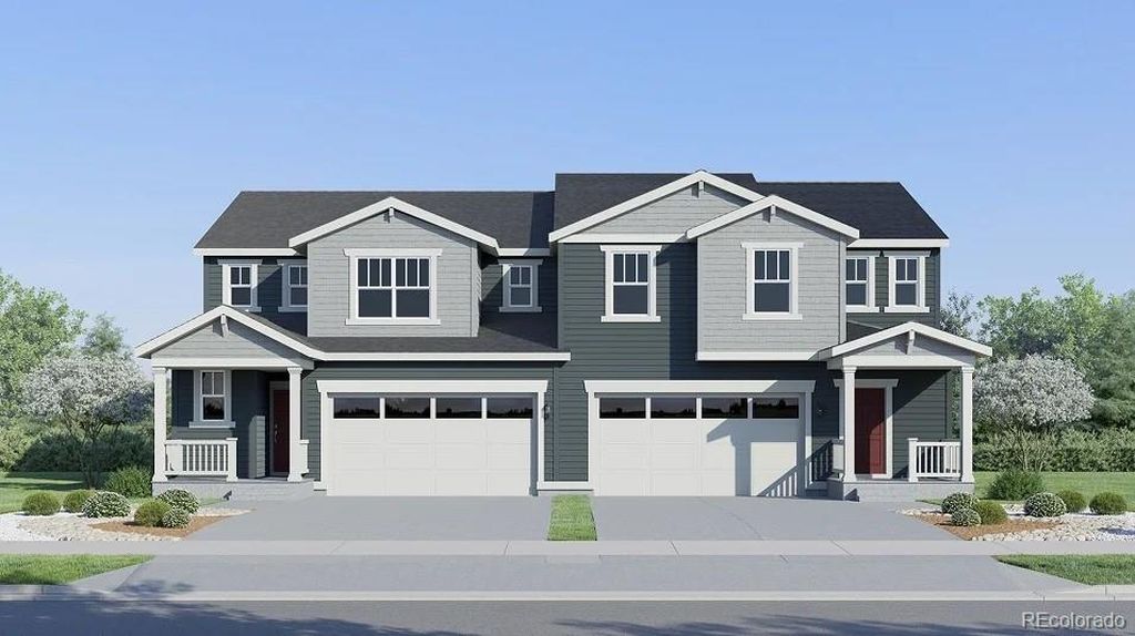 2014 Crested Lark Street