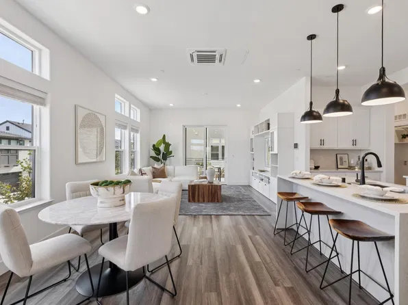 253 Waters Park Cir, San Mateo, CA 94403