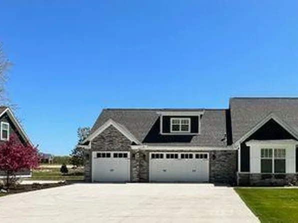 7270 Cedar Lake Rd, Oscoda, MI 48750