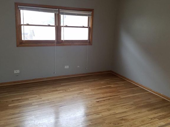 2nd image of 1130 N Mozart St #2