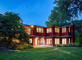 33 Apple Orchard Rd, White Bear Lake, MN 55110