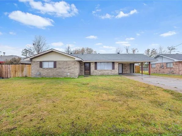 2420 Mary Ann Dr, Sulphur, LA 70663