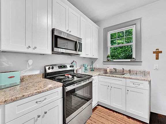 3rd image of 110 Cochran Block #B & A