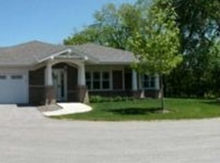 1838 Parkview Ave, Rockford, IL 61107