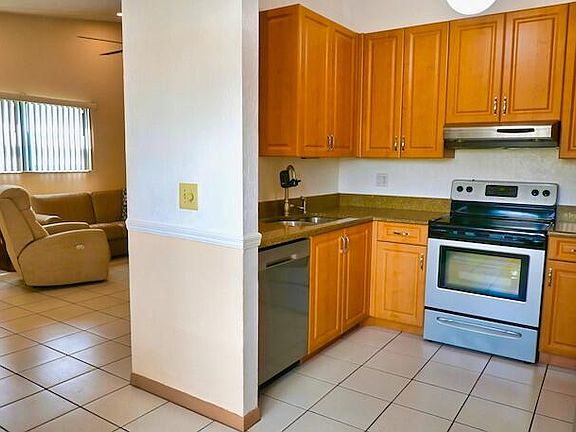 5th image of 10551 Country Club Terrace