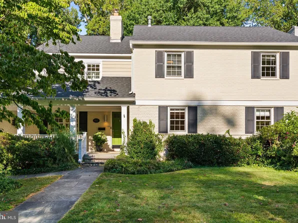 8013 Aberdeen Rd, Bethesda, MD 20814