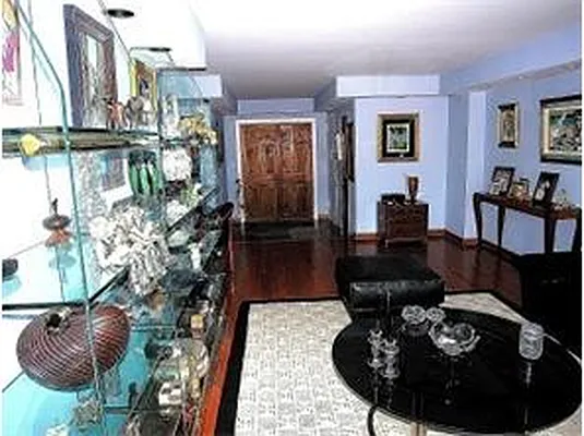 Sold by R.I. Buff Real Estate | media 20