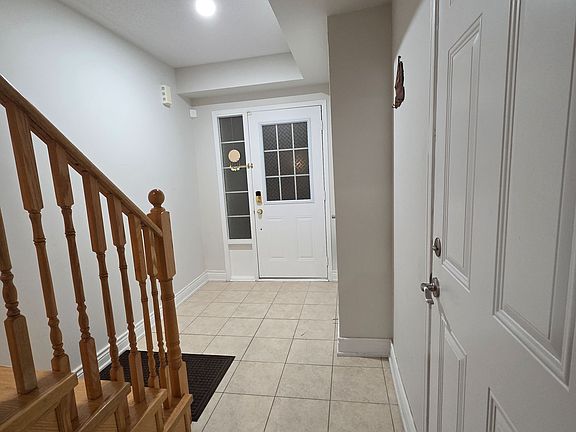 3rd image of 17C Vasto Ln