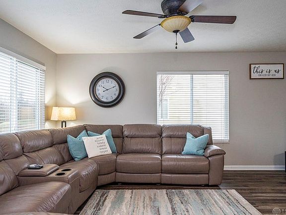 5th image of 4084 King Bird Ln