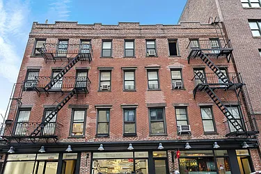 805 Washington Street in West Village