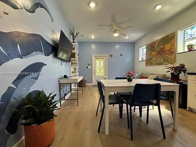 8220 NE 1st Pl — Photo 4