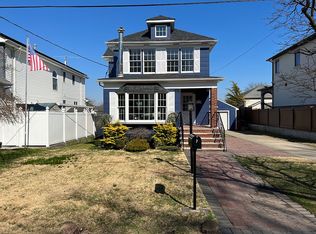 7 Creston St, Staten Island, NY 10309