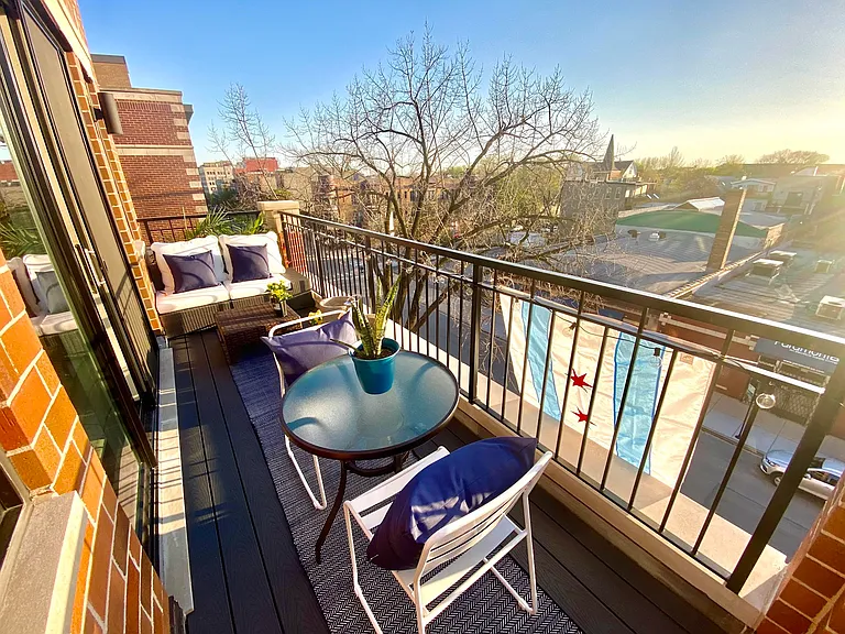 3315 N Sheffield Ave #2 — Photo 10