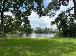 860 N Shem Dr, Mount Pleasant, SC 29464